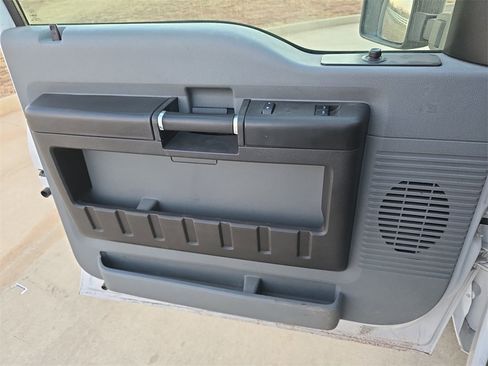 Used 2014 Ford F350 XL w/ Power Equipment Group image 24