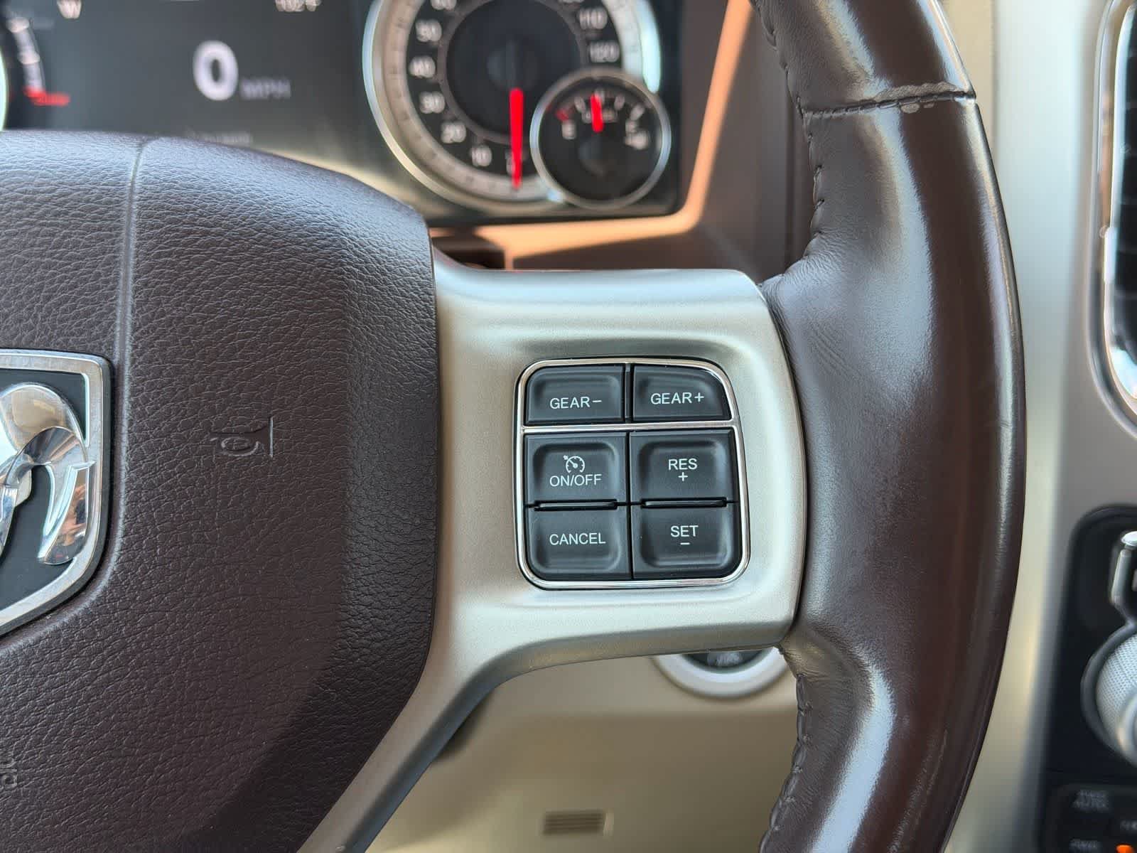 Used 2019 RAM 1500 Laramie w/ Convenience Group AWD/4WD image 19