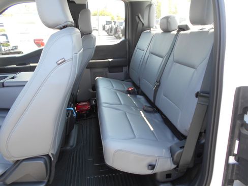 New 2025 Ford F250 XL w/ XL Chrome Package image 35