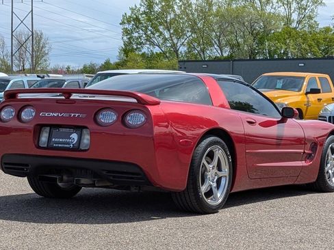 Used 2002 Chevrolet Corvette Coupe w/ Preferred Equipment Group2 RWD image 9