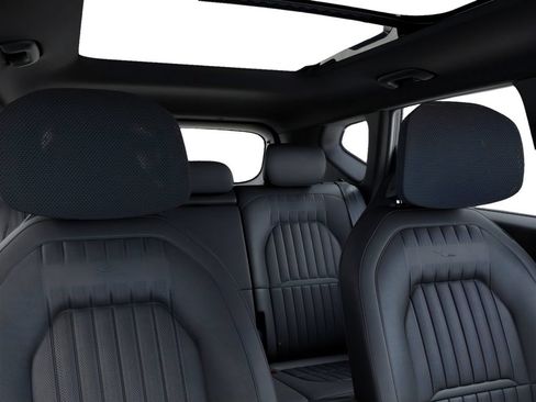 New 2027 Kia Seltos X-Line S w/ X-Line S Premium Package AWD/4WD image 27