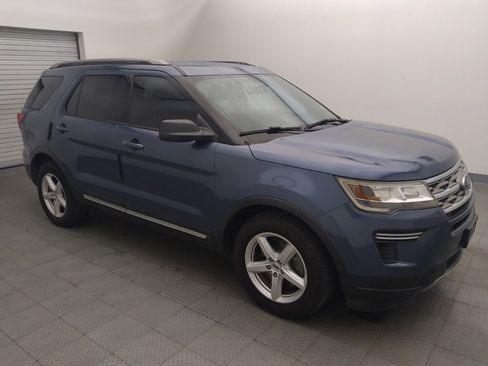 Used 2018 Ford Explorer XLT FWD image 11