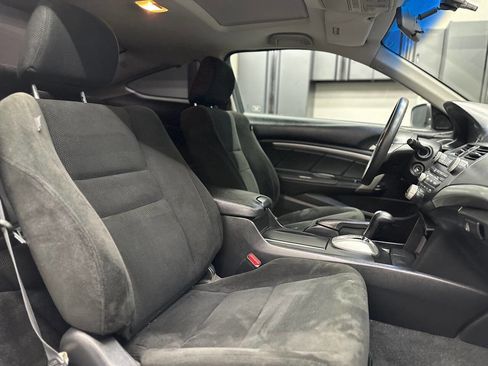 Used 2010 Honda Accord EX image 22