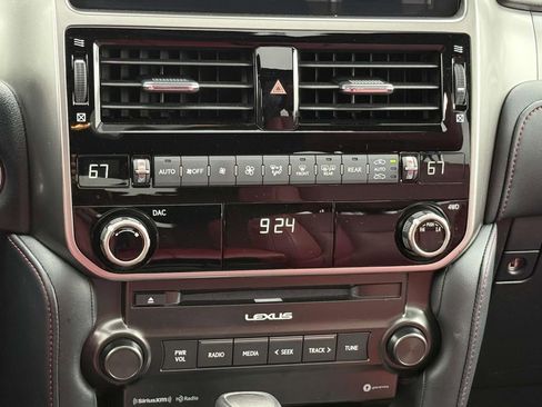 Used 2023 Lexus GX 460 Premium image 18