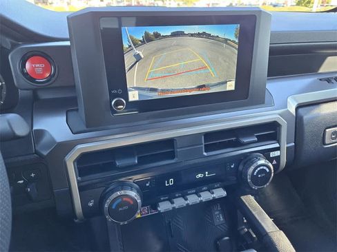 Used 2024 Toyota Tacoma TRD Sport image 20