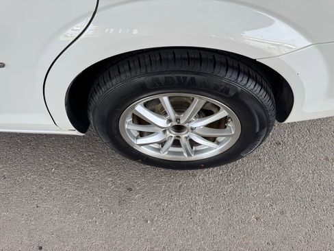 Used 2008 Saturn Aura XE image 29