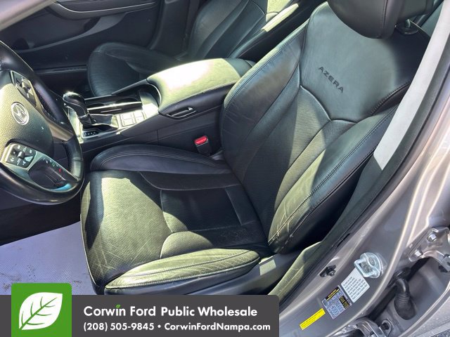 Used 2014 Hyundai Azera Limited w/ Option Group 02 FWD image 24