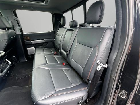 Used 2021 Ford F150 Lariat w/ Equipment Group 502A High AWD/4WD image 18
