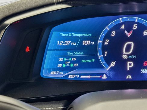 Used 2024 Chevrolet Corvette Z06 RWD image 11