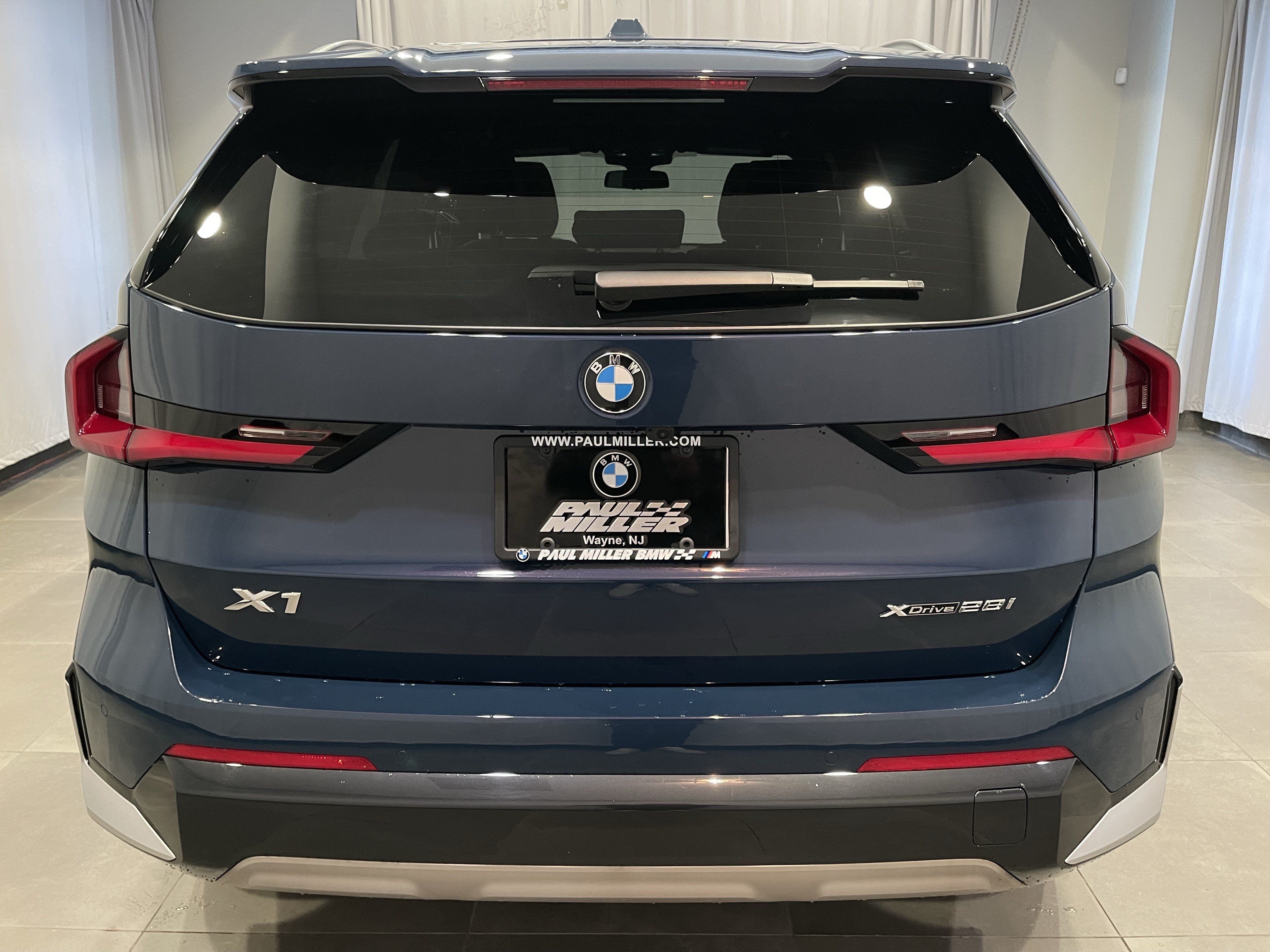 Used 2026 BMW X1 xDrive28i w/ Convenience Package AWD/4WD image 5