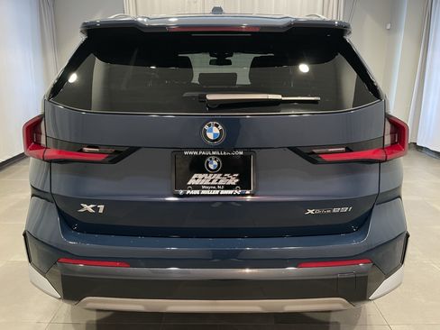 Used 2026 BMW X1 xDrive28i w/ Convenience Package AWD/4WD image 5