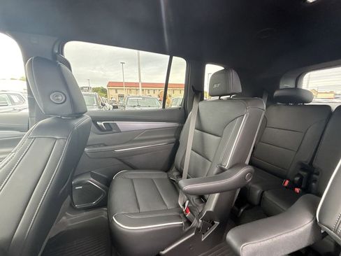 New 2026 Buick Enclave Sport Touring w/ LPO, Floor Liner Package image 12