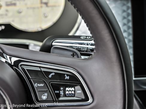 Used 2023 Bentley Continental GT V8 image 43