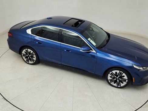 Used 2026 BMW 530i xDrive image 74