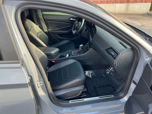 Used 2020 Volkswagen Jetta GLI Autobahn image 13