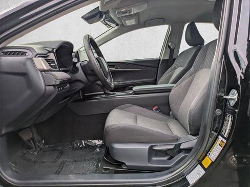 Used 2025 Toyota Camry LE image 21