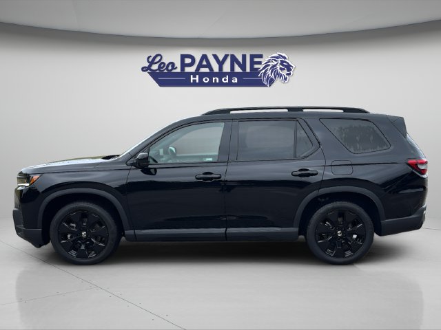 Certified 2026 Honda Pilot Black Edition image 5
