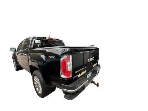 Used 2017 GMC Canyon SLT w/ Driver Alert Package AWD/4WD image 3