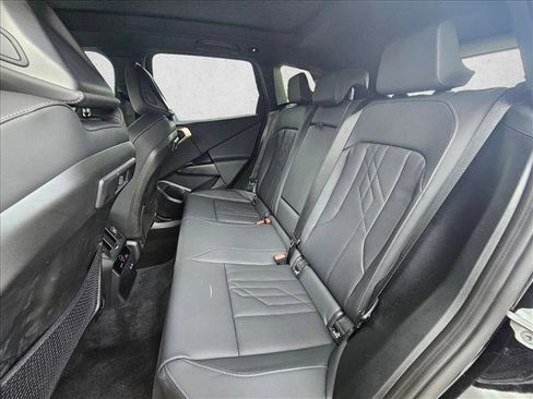 Certified 2025 BMW X3 xDrive30i w/ Premium Package image 11