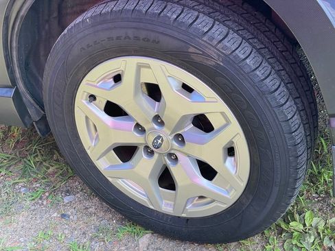Used 2019 Subaru Forester w/ Alloy Wheel Package AWD/4WD image 29