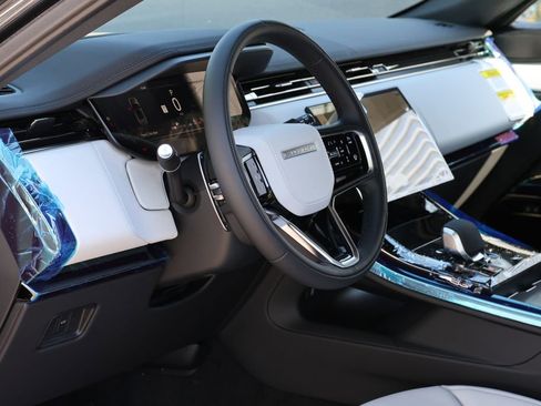 New 2026 Land Rover Range Rover Sport SE AWD/4WD image 8