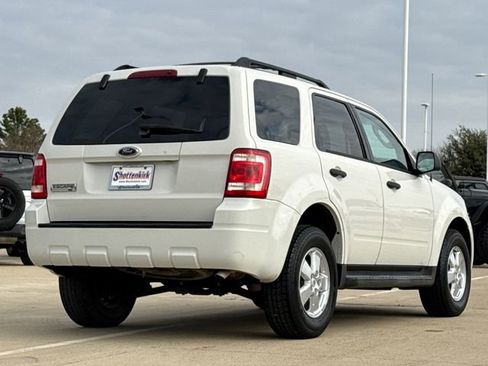 Used 2009 Ford Escape XLT image 8
