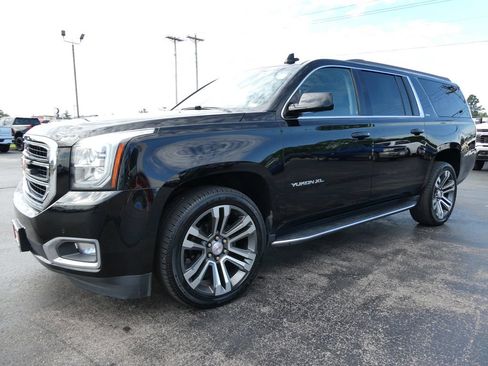 Used 2019 GMC Yukon XL SLT AWD/4WD image 8