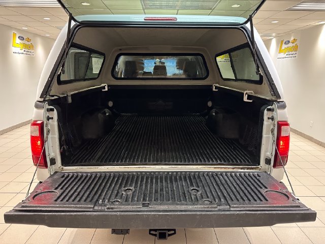 Used 2016 Ford F250 XLT w/ XLT Interior Package AWD/4WD image 17