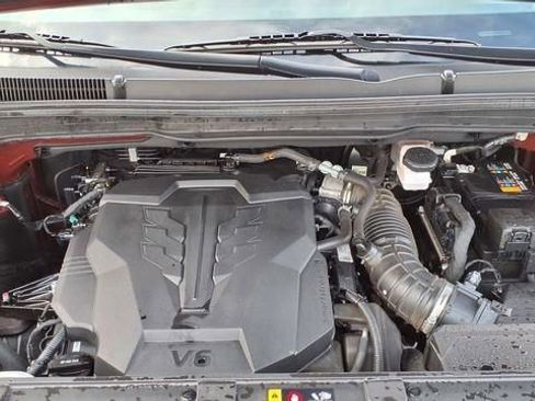 Used 2024 Kia Carnival LX image 40