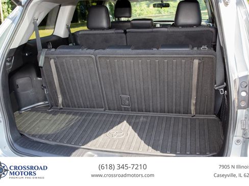 Used 2016 Toyota Highlander Plus AWD/4WD image 24
