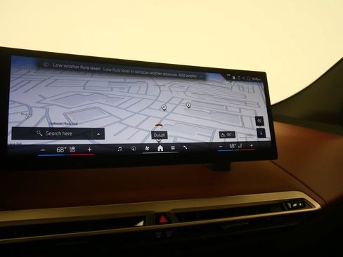 Used 2024 BMW iX xDrive50 w/ Premium Package AWD/4WD image 22