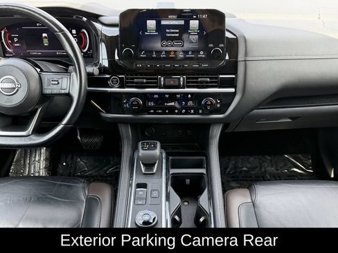 Used 2023 Nissan Pathfinder Platinum w/ Lighting Package (N92) AWD/4WD image 15