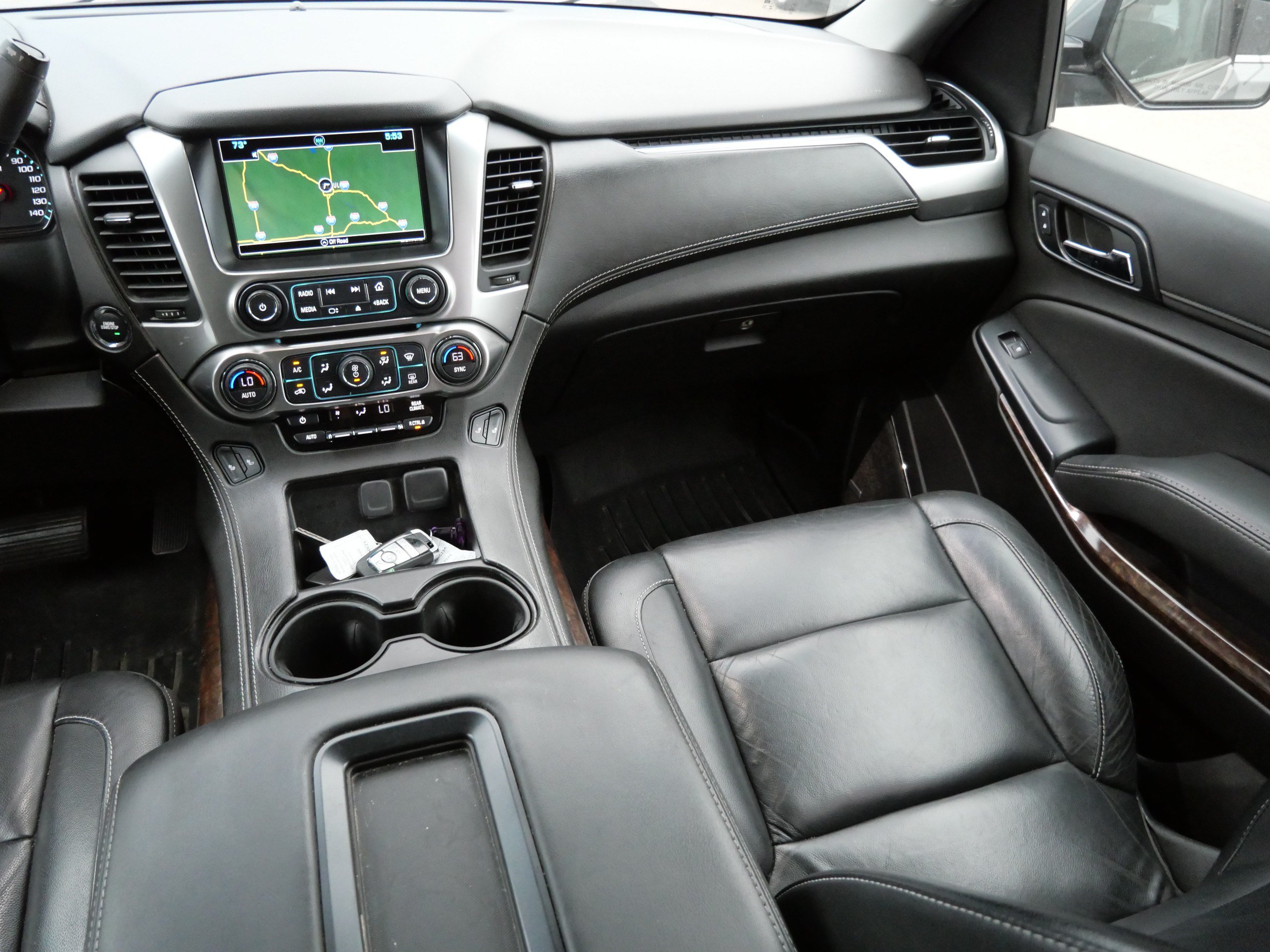 Used 2019 Chevrolet Suburban LT AWD/4WD image 11