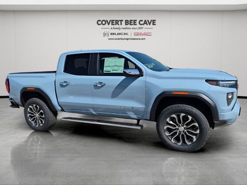 New 2026 GMC Canyon Denali image 12