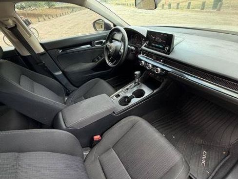 Used 2023 Honda Civic EX image 6