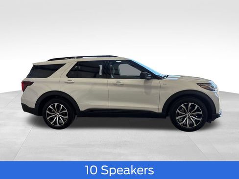 New 2026 Ford Explorer ST-Line RWD image 8