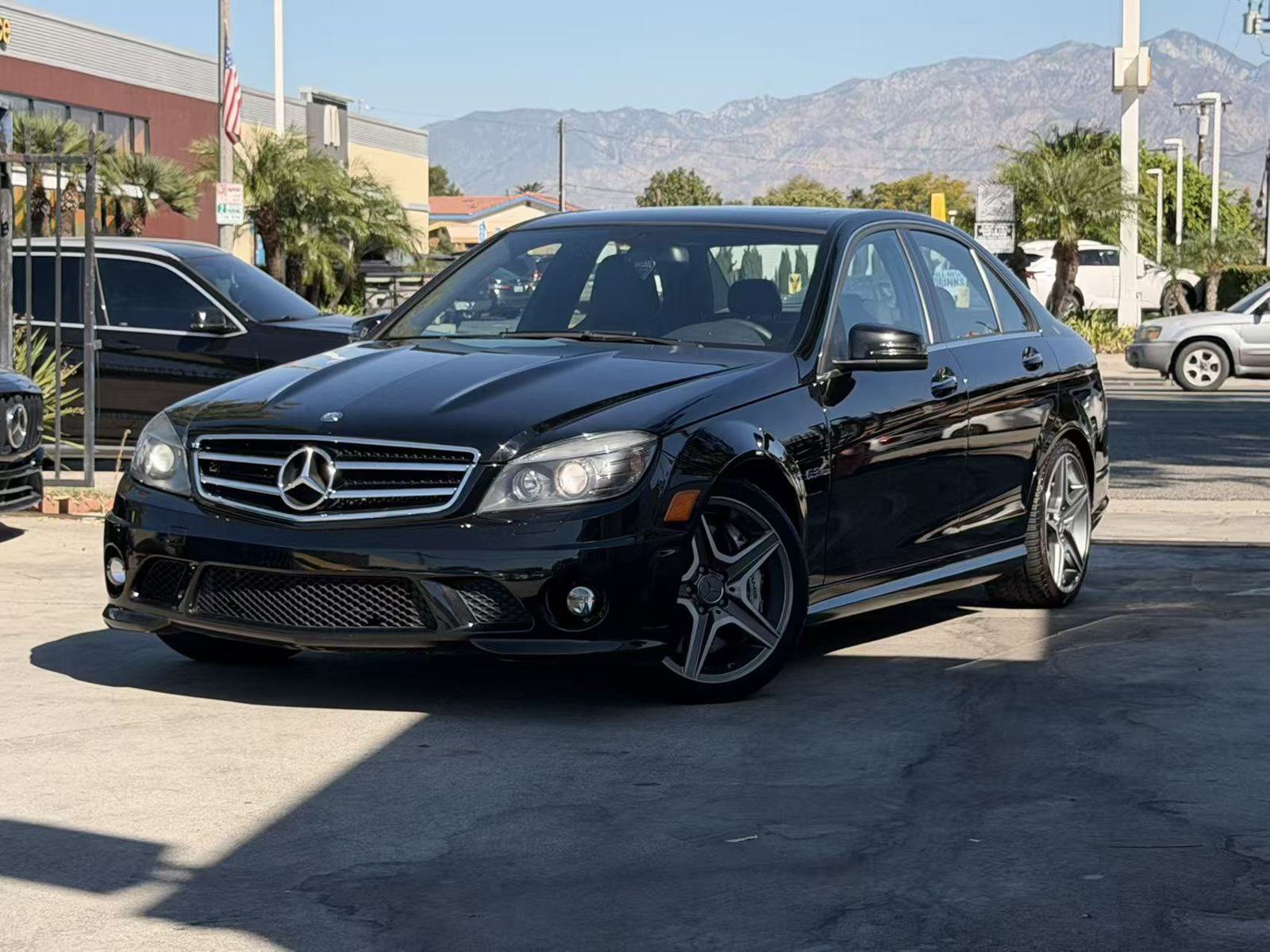 Used 2010 Mercedes-Benz C 63 AMG Sedan image 2