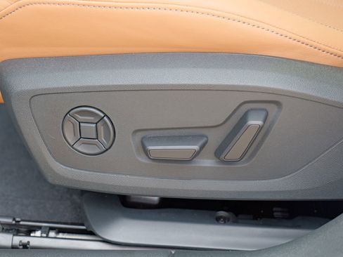 New 2025 Audi A5 2.0T Prestige image 27