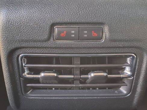 Used 2021 Lincoln Corsair AWD w/ Equipment Group 101A image 9
