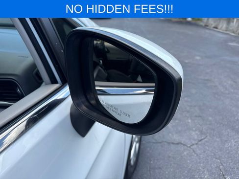 Used 2018 Chrysler Pacifica L FWD image 7