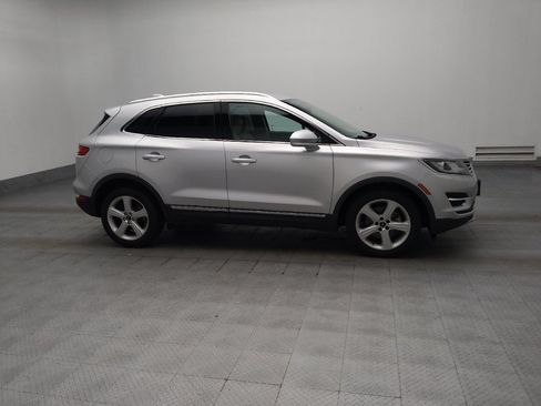 Used 2017 Lincoln MKC Premiere FWD image 11