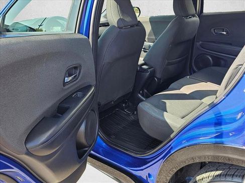 Used 2020 Honda HR-V Sport image 17
