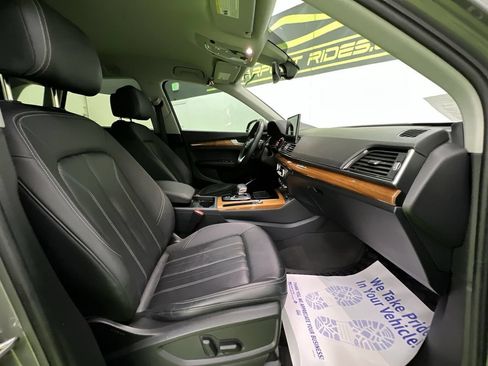 Used 2023 Audi Q5 2.0T Premium w/ Convenience Package AWD/4WD image 29