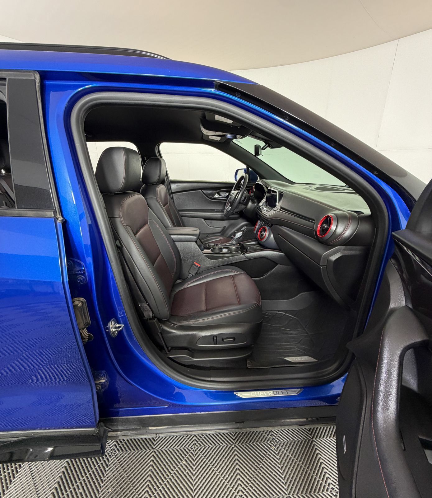 Used 2019 Chevrolet Blazer RS FWD image 5