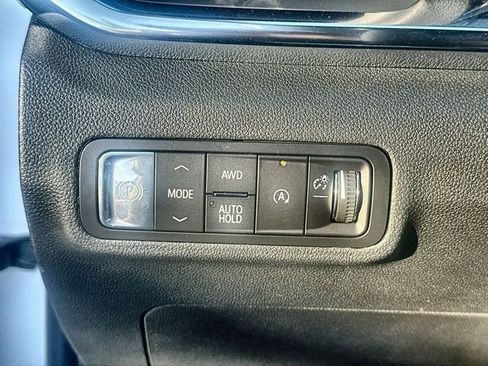 New 2026 GMC Terrain Elevation AWD/4WD image 18