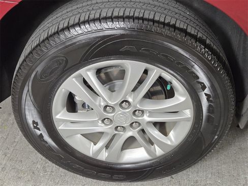 Used 2020 Buick Enclave Essence w/ Trailering Package, 5000 lbs. image 9