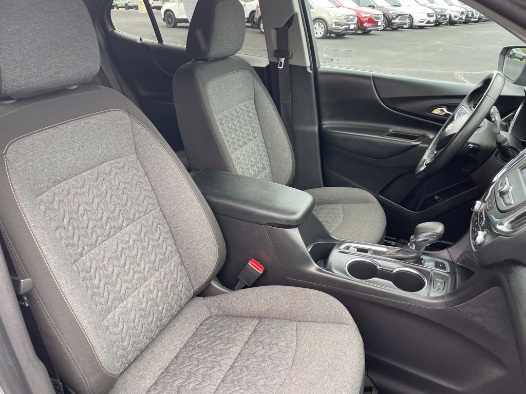 Used 2024 Chevrolet Equinox LT AWD/4WD image 25