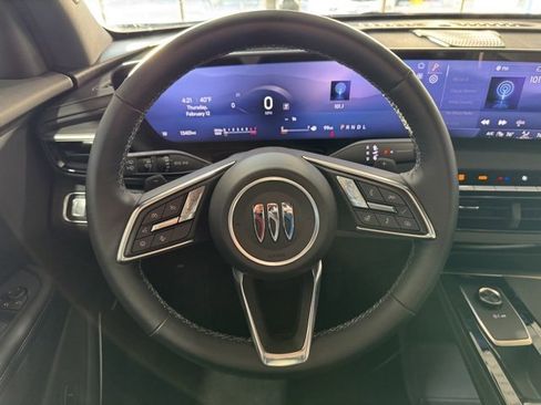 Used 2025 Buick Enclave Preferred image 20