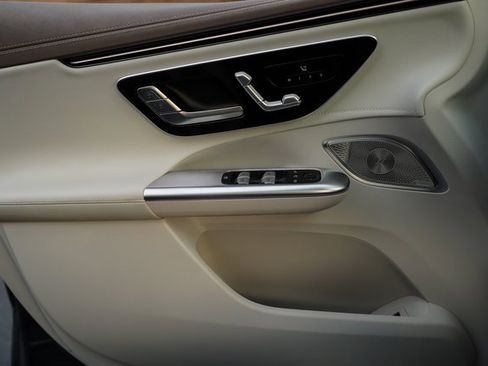 Used 2023 Mercedes-Benz EQE 350+ SUV w/ AMG Line Exterior Package image 34