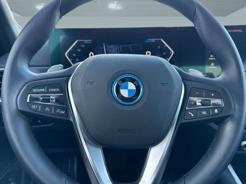 Used 2023 BMW 330e 330e w/ Driving Assistance Package image 17